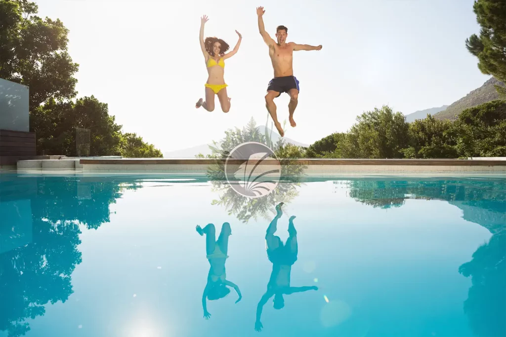 piscina jardin porcelanico blanco
